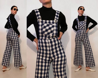 70s Checkered Flared Overalls / Vintage 1970s Midnight Blue & White Woven Cotton Check Flare leg Overall Jumpsuit