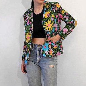 Blazer con margaritas de los años 60, blazer floral multicolor vintage de los años 60, chaqueta con estampado de arcoíris, blazer con margaritas moderno, blazer psicodélico