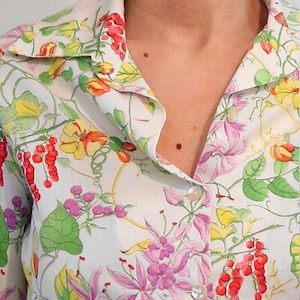 60s Margaret Smith Fruit Cotton Blouse , Vintage 1960s White Floral & Berry Print Cotton Shirt , Botanical Fruits Shirt