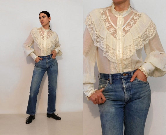 70s Ruffled Mutton Sleeve Blouse / Vintage Embroid