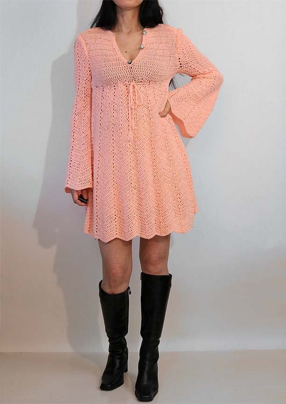 60s Blush Pink Crochet Wool Knit Dress, Vintage 1… - image 3