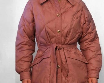 80s Dusty Rose Quilted Down Puffer Coat with Belt / Vintage 1980s Puce Pink Cotton Diamond Quilted Duck Down Jacket