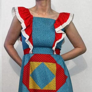 70s Ruffle Sleeve Patchwork Dress / Vintage 1970s Primary Quilted Ruffled Pinafore Dress / Red Yellow Blue Floral Patchwork Mini Dress