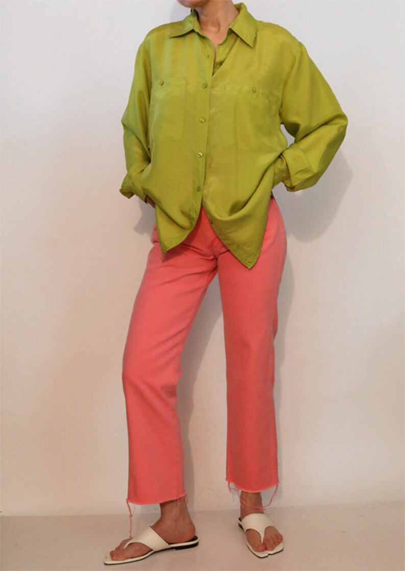 80s Salmon Wrangler Jeans 25 x 27 , Vintage 1980s Pink Wrangler Jeans , 25 26 Waist Straight Leg Jeans image 3