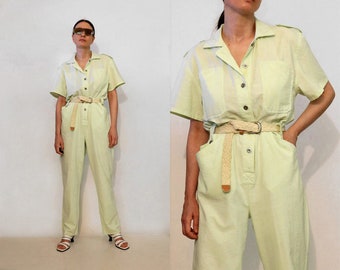 Bobbie Brooks Pistachio Cotton Jumpsuit / Vintage 1980s Pale Pastel Pistachio Green Cotton Epaulet Pocket Jumpsuit / Tapered Leg Jumpsuit