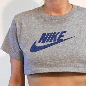 70s Nike Cropped T-shirt / Vintage 1970s Grey &#39;n&#39; Blue Nike Tiny Fit Crop T Shirt /