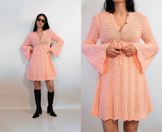 60s Blush Pink Crochet Wool Knit Dress, Vintage 1… - image 1