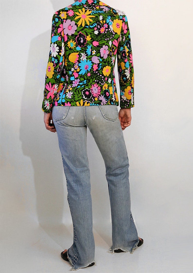 60s Midnight Garden Blazer / Vintage 1960s Black Neon Pastel Floral Blazer / 1960s 1970s Black Multi-colored Floral Jacket image 8