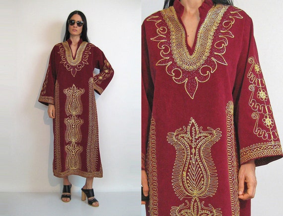 70s Embroidered Velvet Maxi Caftan Dress / Vintage