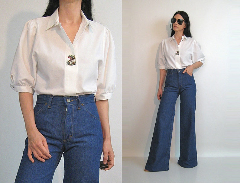 80s white shirt and jeans