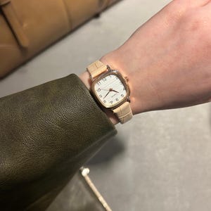 White Colour Square Woman Wrist Watch, Leather Strap Watch, Vintage Design, Present for Her, Gift for Her, White Dial, Dainty Watch