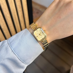 Rectangle Watch for Women, Adjustable Metal Band Gold Women Watch, Vintage Design, Present for Her, Gift for Her, Gold Dial, Trendy Watch