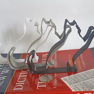 Minimalist Cat Silhouette Sculpture – Modern Feline Desk Decor, 3D Printed Line Art, Gift for Cat Lovers