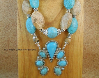 Western Cowgirl Necklace Set - Chunky Turquoise and White Howlite - Beige Picture Jasper - Naja Pendant - Southwestern Statement