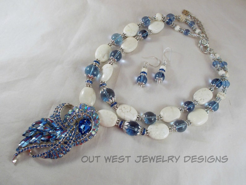 Western Statement Necklace Set Chunky White Howlite and Pale Sapphire Glass Cowgirls Night Out Fancy Crystal Pendant
