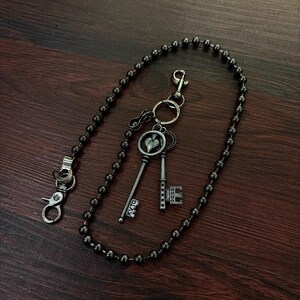 Cadena de billetera con cuentas redondas negras, cadena para jeans, cadena gótica para pantalones, cadena para billetera de motociclista, cadena para billetera hecha a mano, cadena para billetera punk, accesorios de cadena
