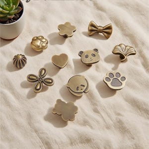 Brass Dresser Knobs/French Brass Little Bear Knobs/Door Knobs/Closet Knobs/Drawer Kitchen Pulls/Children Wardrobe Knobs/Home Deco Knobs