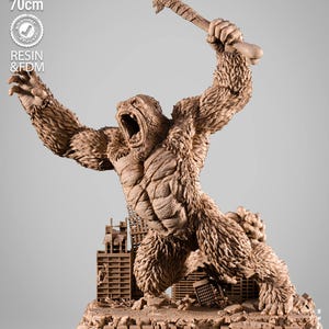 3D Resin Figurine – Kong Diorama – Movie Character | Hand-Painted Artisan Piece – 3D Printing – Geek Gift Idea.
