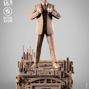 3D Resin Figurine – Smith – Movie Character | Hand-Painted Artisan Piece – 3D Printing – Geek Gift Idea.
