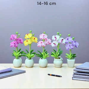 Skrivbord mini Vanda Orchid lerblomma handgjord falsk kruka realistisk konstgjord blomdekor liten heminredning mamma mormor julklapp