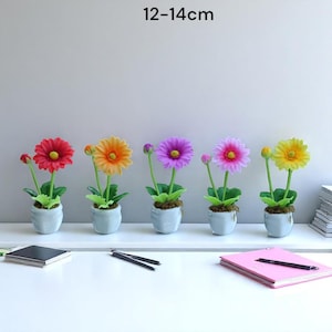 Skrivbord mini Hardy krysantemum lerblomma miniatyr handgjord falsk kruka realistisk konstgjord prästkrage liten hem mor mormor julklapp