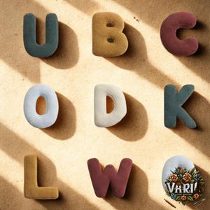 Cojines con letras personalizadas: decoración acogedora y personalizable