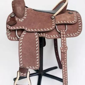 Handcrafted Leather Western Saddle with Bridle: Equestrian Horseback Gear Luxe Leather