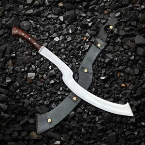 Handmade Egyptian Khopesh Sword: High-Carbon Steel Blade, Leather Sheath