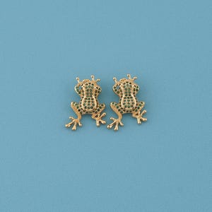 18K Gold Filled Frog Necklace,Lucky Frog Pendant,CZ Micro Pave Silver Toad Necklace, Amphibian Jewelry, Frog Gifts,Animal Jewelry Making