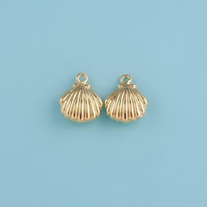 18K Gold Filled scallop seashell Pendant, beach shell jewelry,ocean Charm Necklace,Gold Shell Pendant,DIY Jewelry Making Supply