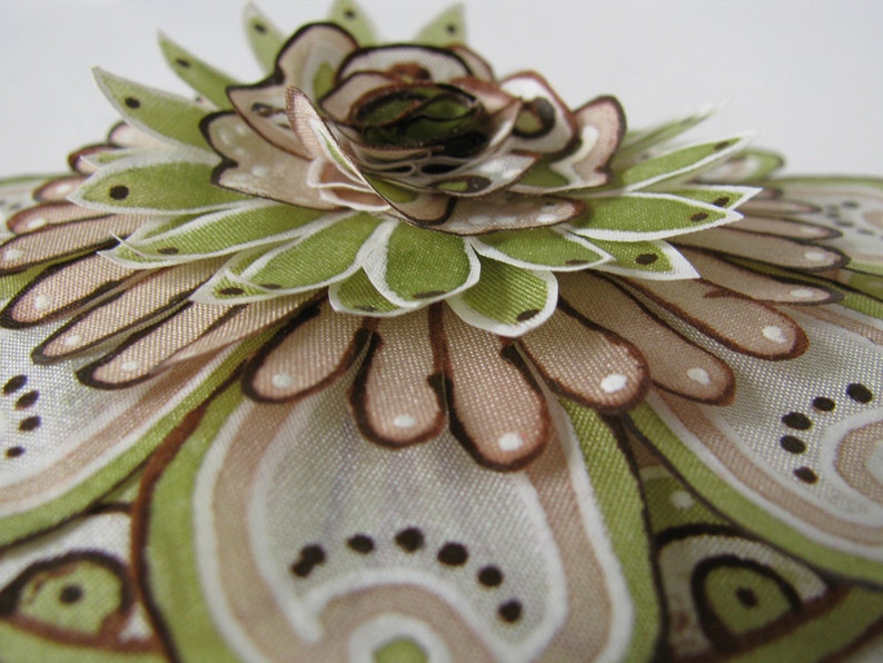 ***Item on sale*** Previous price : 31.50 EUR hand painted silk brooch brown and tan silk flower brooch Statement brooch Olive green