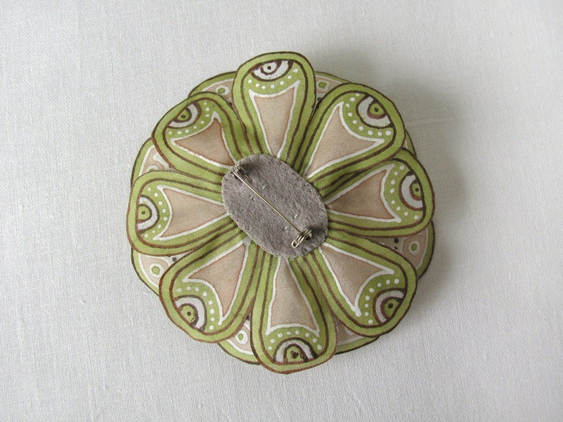 ***Item on sale*** Previous price : 31.50 EUR hand painted silk brooch brown and tan silk flower brooch Statement brooch Olive green