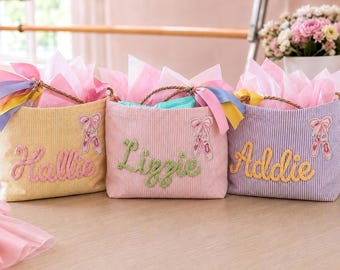 Personalized Dance Team Makeup Bag, Cheer Team Gift, Custom Name Cosmetic Pouch, Dance Competition Favor, Team Mom Gift, College Dance Team
