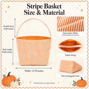 Puede incluir: Una cesta de tela a rayas naranjas y blancas con asa, con una altura de asa de 17 cm, una altura de cuerpo de 22 cm y un ancho de 35 cm. La cesta tiene un exterior de seersucker fruncido, un forro de tela y una base rectangular plana.