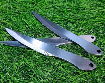 Juego de cuchillos arrojadizos de acero inoxidable de 25,4 cm de espiga completa y 6,3 cm de grosor, con fundas de nailon, ideales para actividades recreativas y de competición. Paquete de 3. Sin giro.