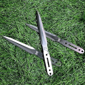 Throwing Spikes, 10.11" Full-Tang Handcrafted Forged Full Spin with Nylon Sheaths, for Throwing Entertainment – Set of 3P THRWCLUB