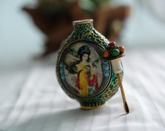 Antique Chinese Cloisonné Snuff Bottle with Geisha Art, Enamel Perfume Bottle, Collectible Miniature Decor, Hand Painted Asian Gift