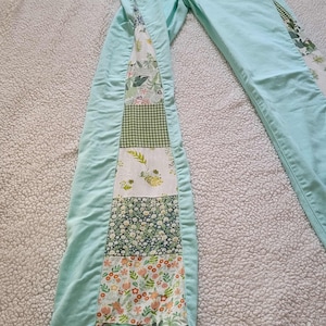 Omarbetade, återvunna, patchwork-jeans i vintage-stil, hippie, boho, unika, storlek 10
