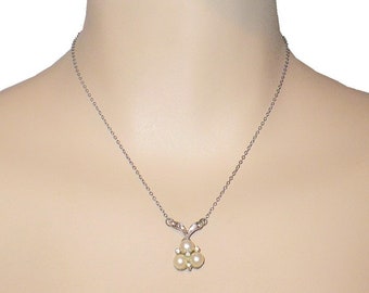 Vintage Diamantes Pearl Lavalier Necklace