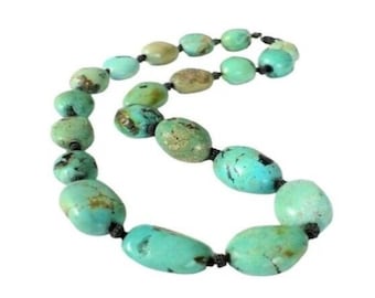 1970s Vintage Hubei Turquoise Beaded Necklace 25 inches GetLuckyVintage
