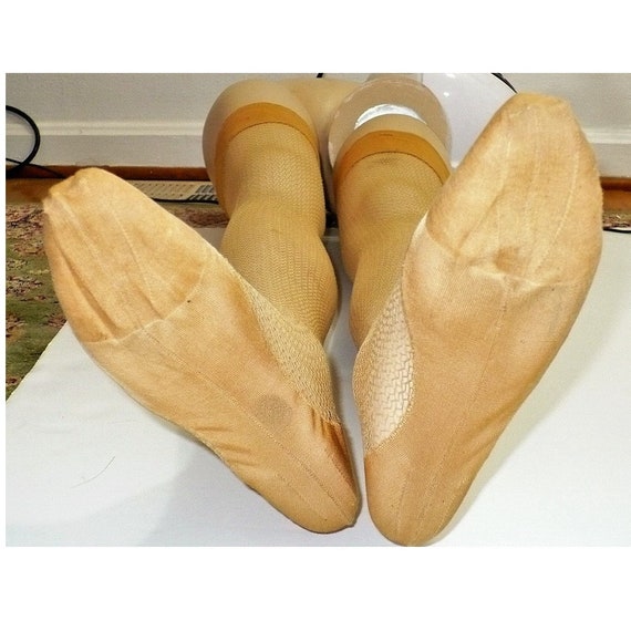 sz 10 1920s Silk Mesh Seamed Thigh Stockings Get … - image 5