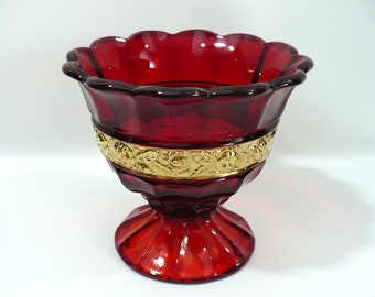 1929-31 Vintage Ariadne Sugar Basin Red Glass with Gold Roses Frieze by Brockwitz GetLuckyVintage