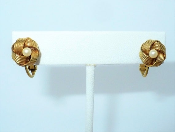 1960s Vintage Love Knot Pearl Earrings GetLuckyVi… - image 2