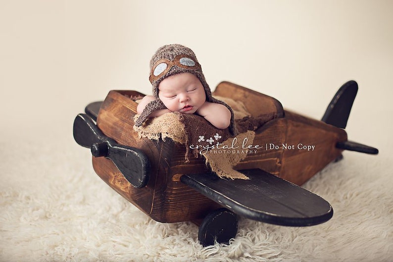 Pilot Hat Photography Prop, Hand Knit Hat, Removable Goggles, Newborn Size, Made to Order image 4