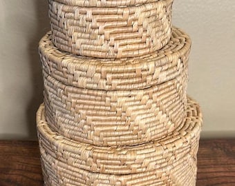 Vintage Natural Woven Nesting 3 Basket Set