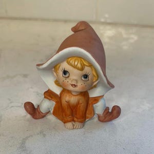 ヴィンテージ Homco チャーミングな茶色と白のエルフの置物 - Etsy 日本