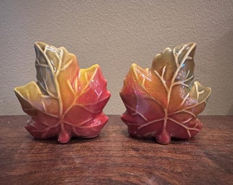 Vintage herfst esdoornblad zout- en peperstel