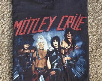 Mötley Crüe Black Graphic Band Tee with Red Logo