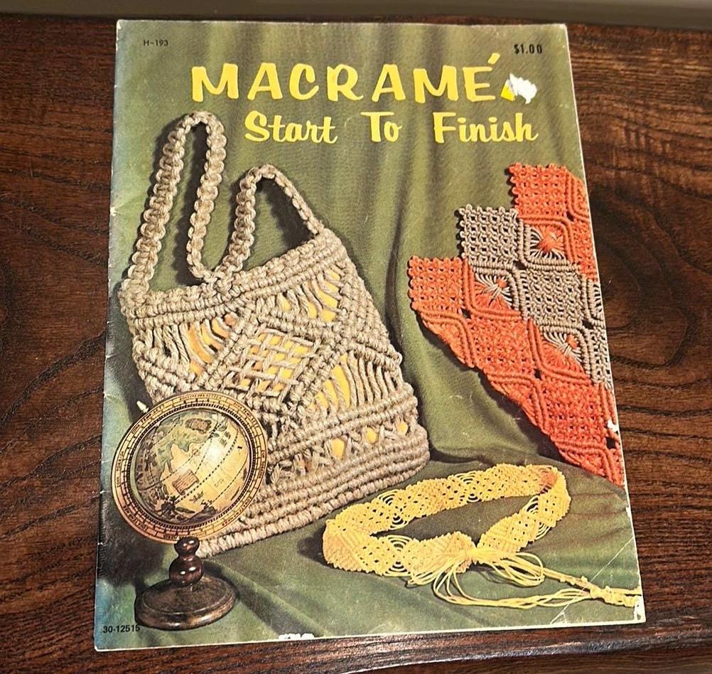 Livrets Anciens De Modèles Macramé - Années 1971 Et 1988 - Occasion - Pour Amateurs De Travaux Manuels