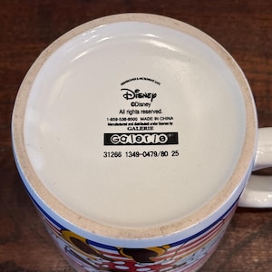 Disney Store Randig Mimmi Pigg Extra Stor Kaffemugg/Soppmugg bild 6